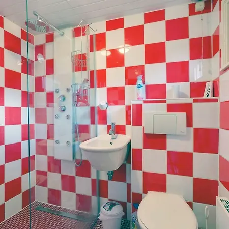 Watervilla In Vibrant Zeeburg Apartmán