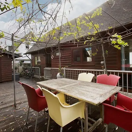 Watervilla In Vibrant Zeeburg *